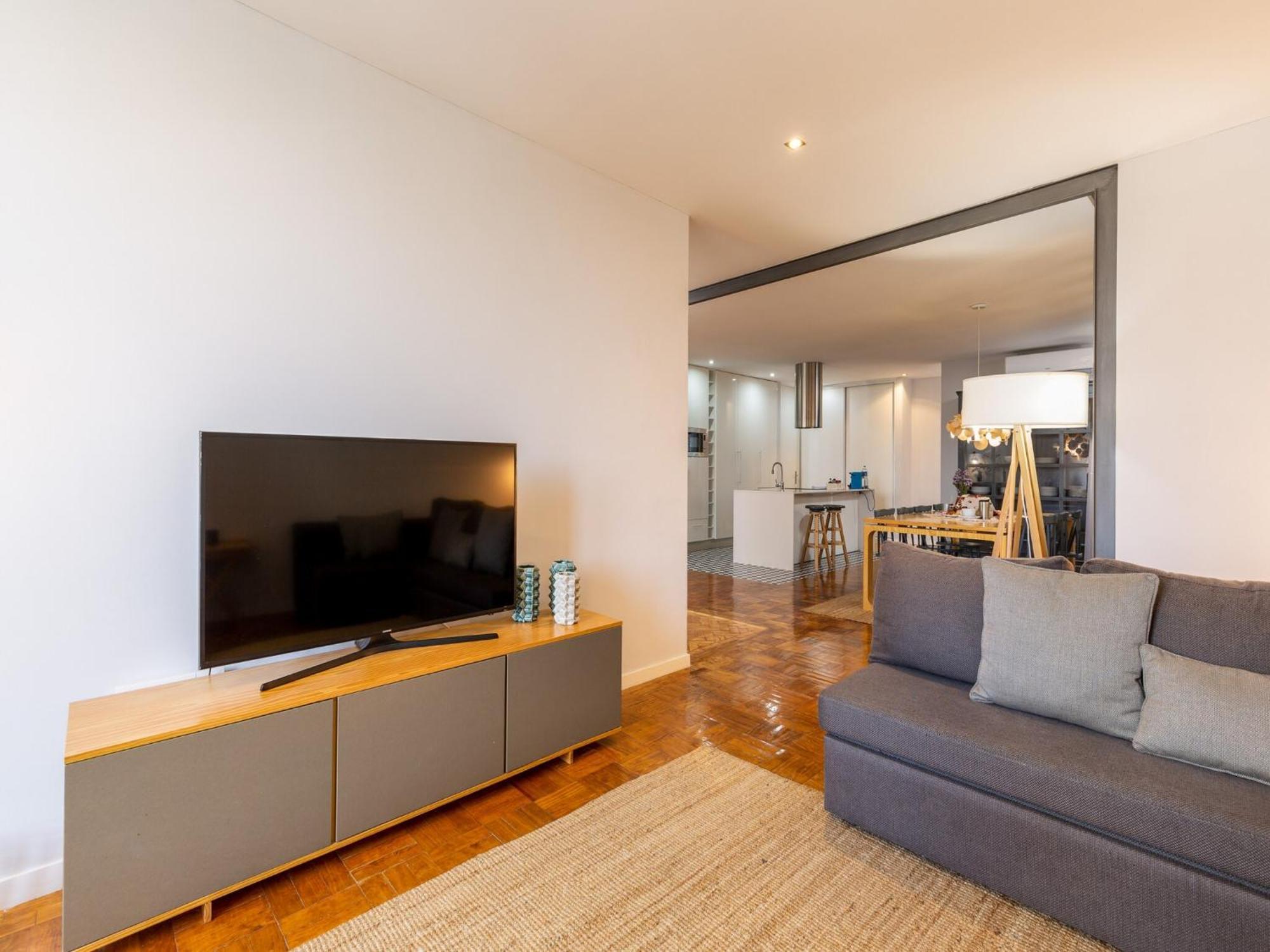 Apartamento Spacious With Balcony In Porto